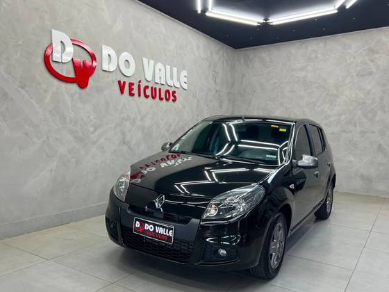 RENAULT SANDERO 1.0 EXPRESSION 16V FLEX 4P MANUAL RENAULT SANDERO 1.0 EXPRESSION 16V FLEX 4P MANUAL
